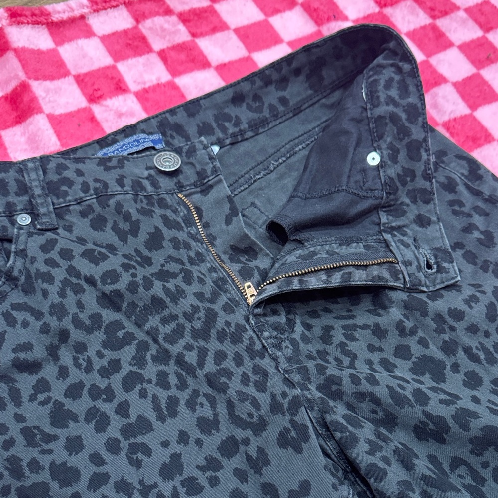 Bandolino Dark Green/Black Animal Print Straight Leg Jeans - Picture 3 of 6